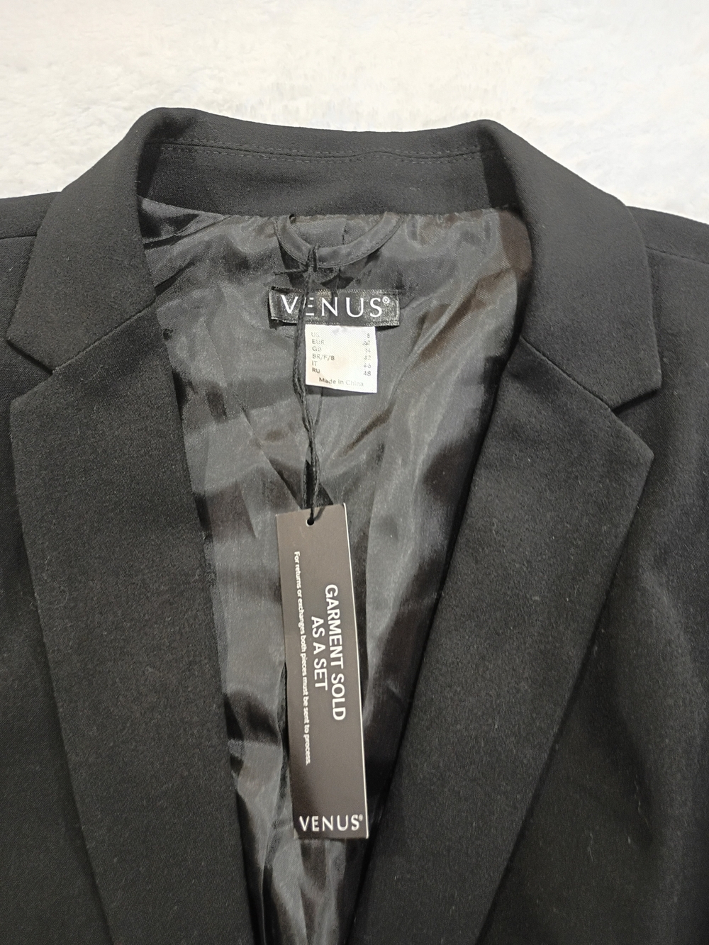 VENUS Black Tailored Blazer